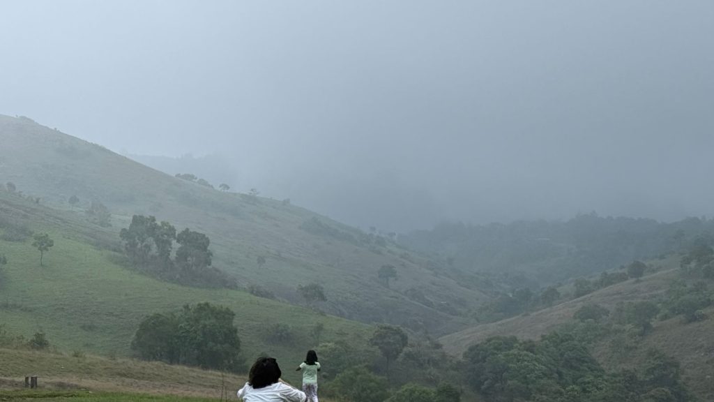 Kuttikanam misty view